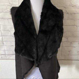 FAUX FUR BLACK VEST DRAPED COLLAR